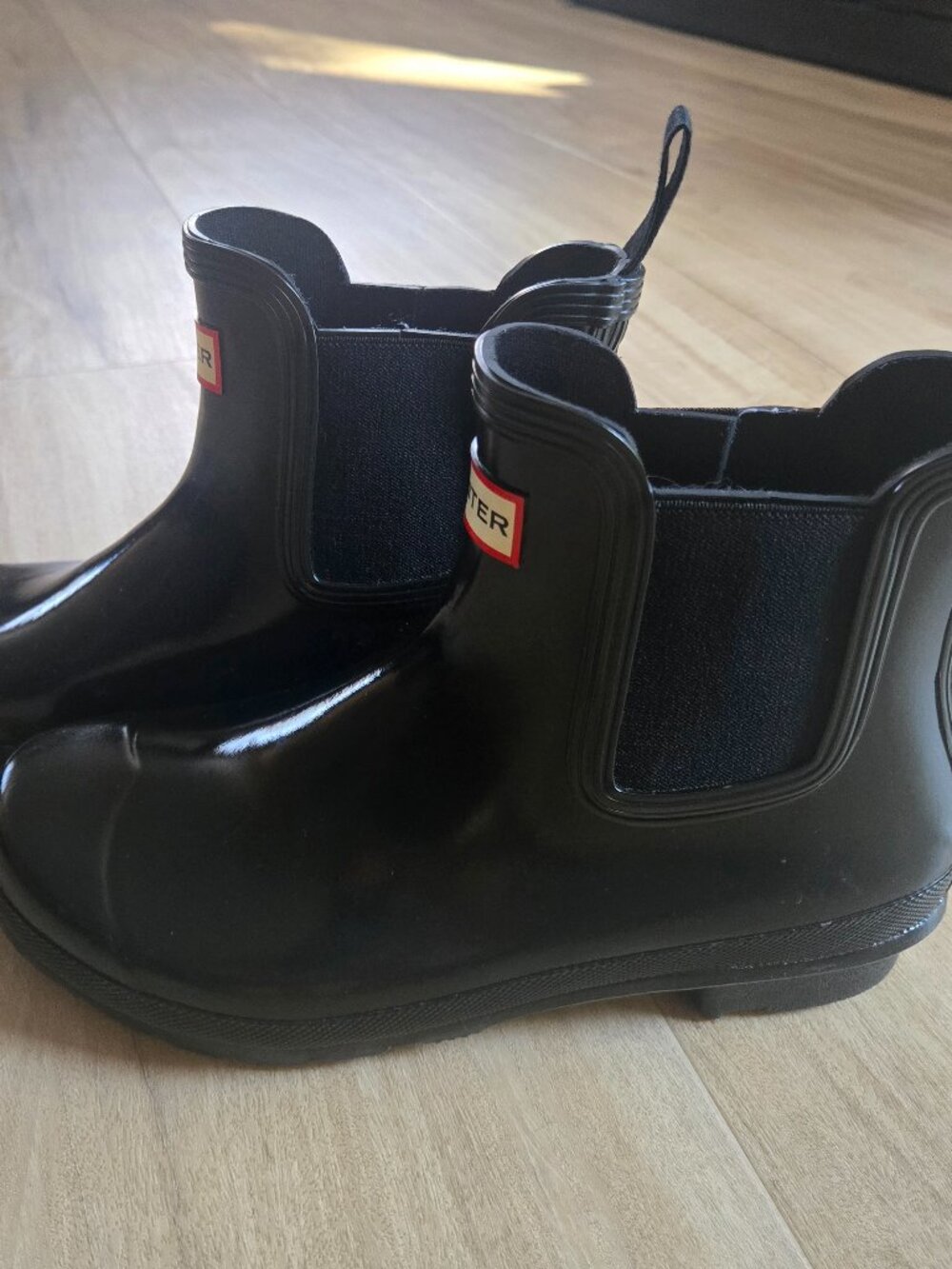 HUNTER Original Gloss Chelsea Rain Boots Black Waterproof